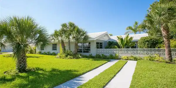 611 ALHAMBRA ROAD