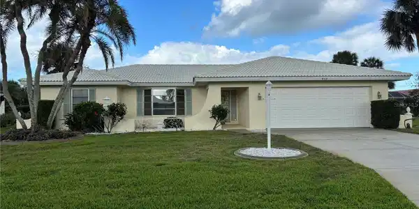 465 LAURENCIN DRIVE