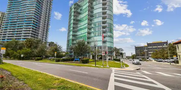 2900 W BAY TO BAY BOULEVARD