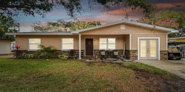 331 COUNTRY CLUB DRIVE