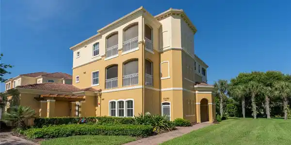 120 AVENUE DE LA MER