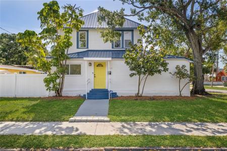 719 22ND STREET W