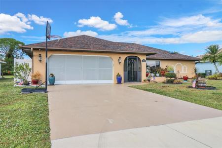 1716 BLUE LAKE CIRCLE