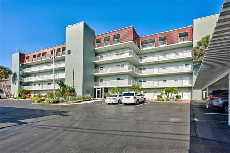 950 TARPON CENTER DRIVE