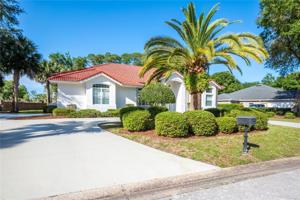 1 LAUREL OAK