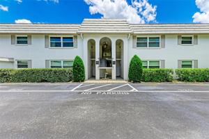 5800 HOLLYWOOD