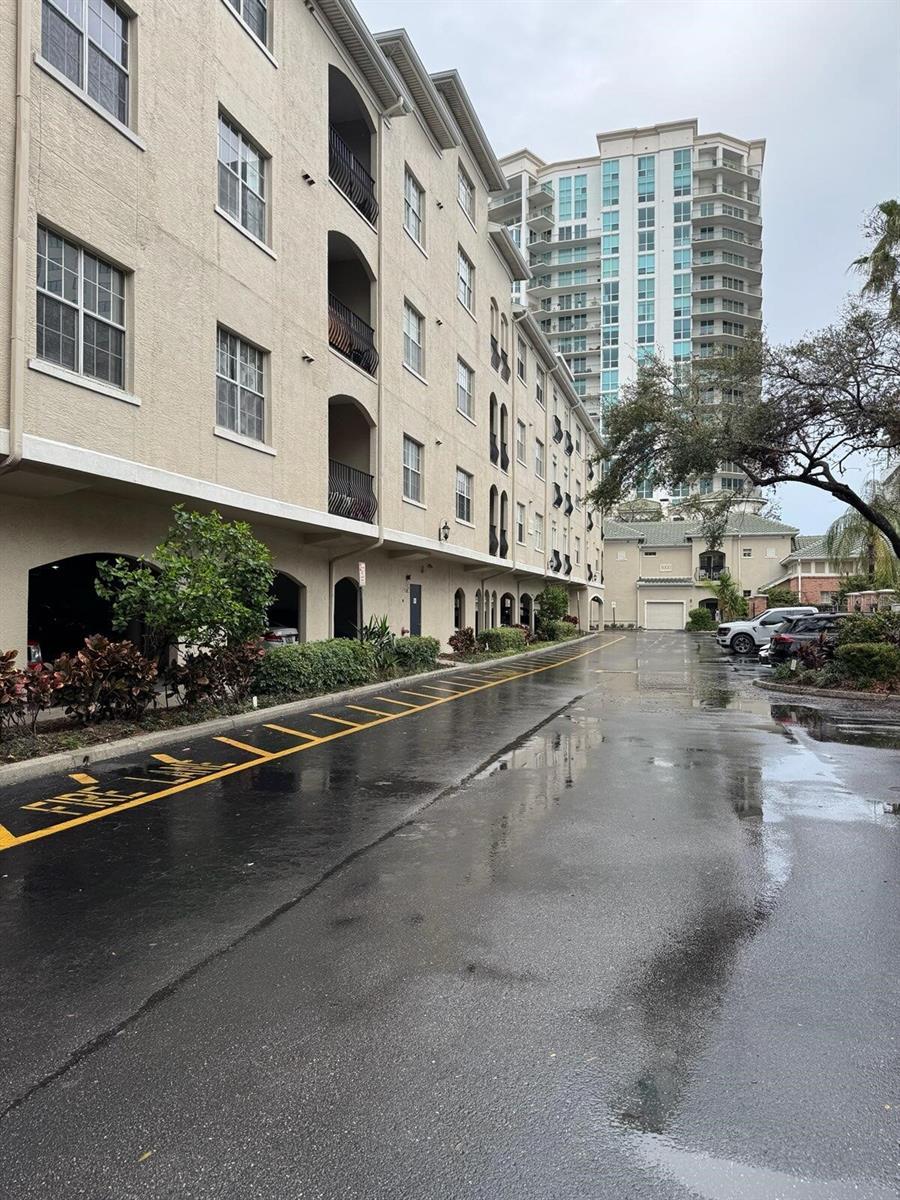 Image 1 Image 1