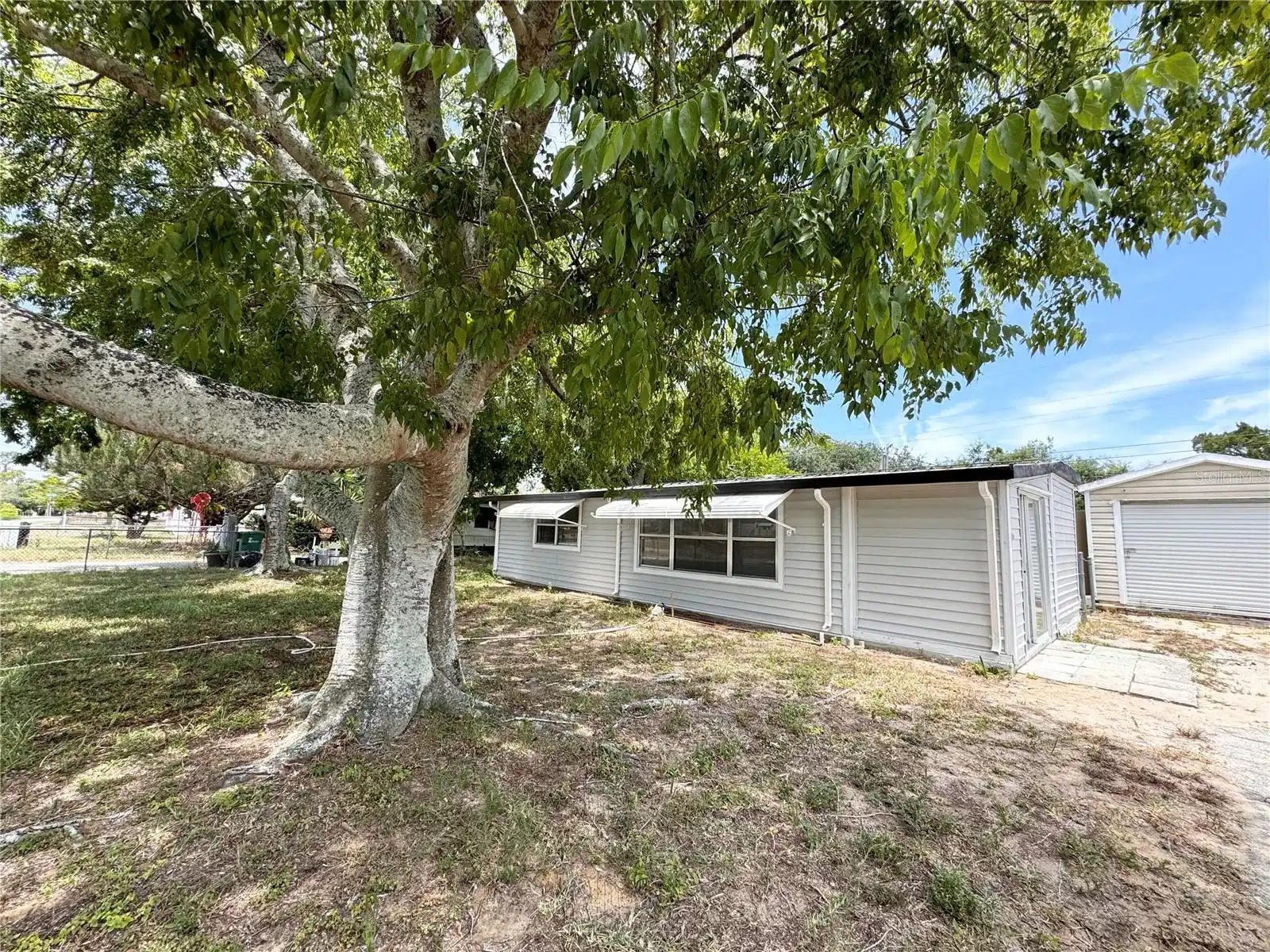 Image 1 Image 1