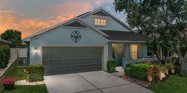 1701 BONITA BLUFF COURT