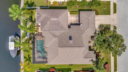 4735 HALYARD DRIVE