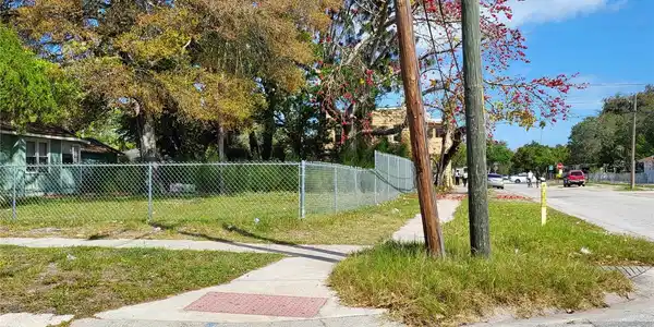 16TH AVENUE S