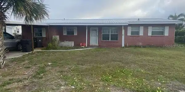 825 BLUE HERON BOULEVARD