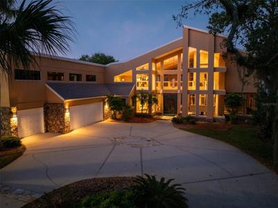 1405 OAK FOREST DRIVE