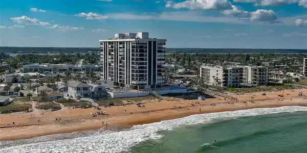 1239 OCEAN SHORE