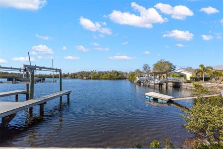 2138 BAYOU DRIVE