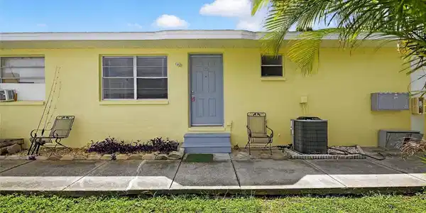1049 APOLLO BEACH BOULEVARD
