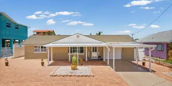 13521 VERONICA DRIVE