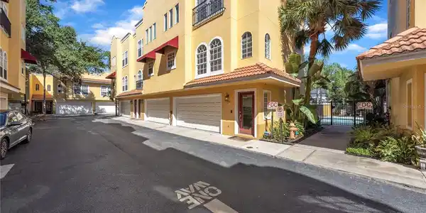 3321 LAS CAMPOS PLACE