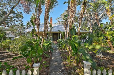 1663 4TH STREET