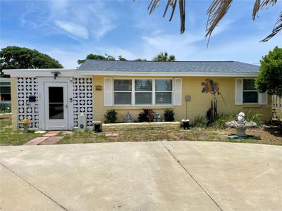 27 ALAMANDA DRIVE