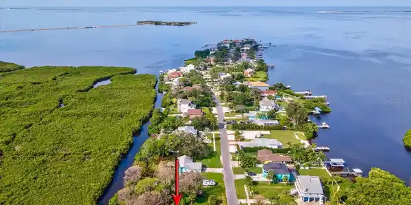 SEA BREEZE DRIVE