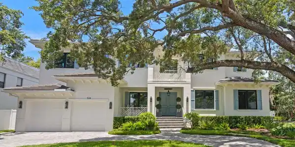 534 LADRONE AVENUE