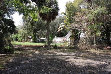 5042 GREEN KEY ROAD