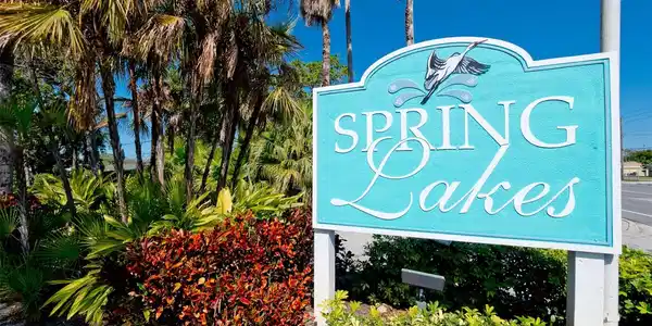 404 SPRING LAKES
