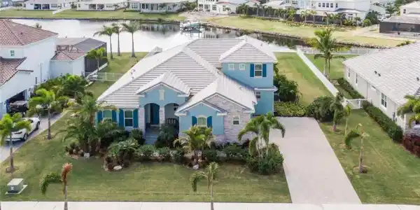 851 MANNS HARBOR