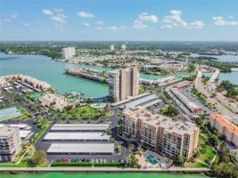 7540 BAY ISLAND S