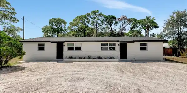 4700 80TH N