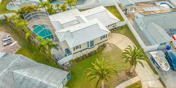 8404 QUARTZ PLACE