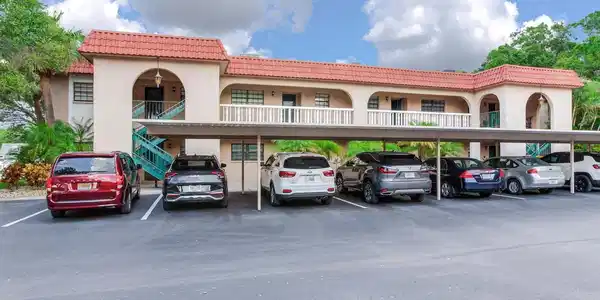 1753 BELLEAIR FOREST