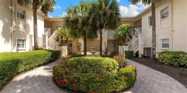4244 CENTRAL SARASOTA PARKWAY