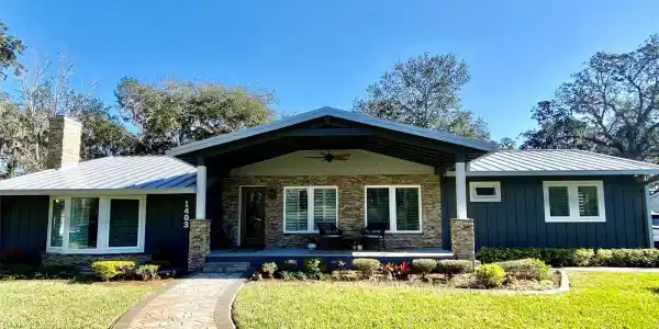 1403 LIVE OAK STREET