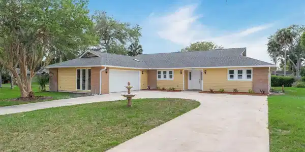 716 GREEN RD