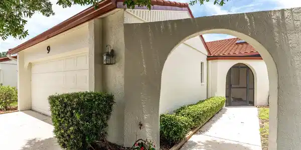 1640 ATARES DR. UNIT