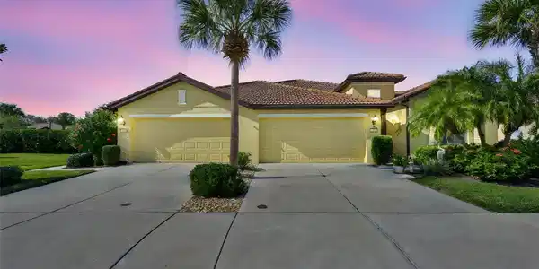 5404 SUNSET FALLS DRIVE