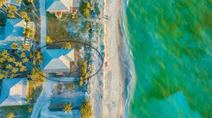 4076 BEACH