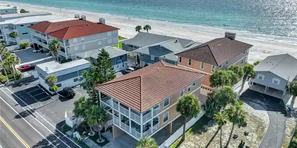 44 GULF BOULEVARD