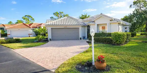 405 ISLAMORADA BOULEVARD