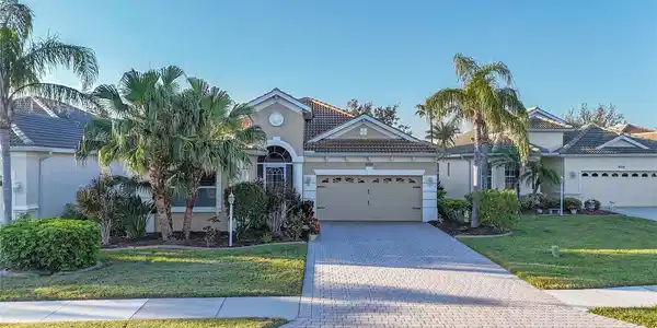 8899 EAGLE BAY COURT