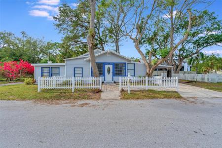 1108 24TH ST W