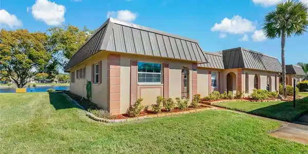 4125 HAMPTON