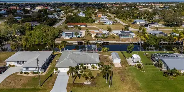 750 STURGEON PLACE