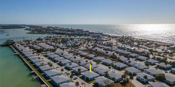 1977 BEACH ROAD