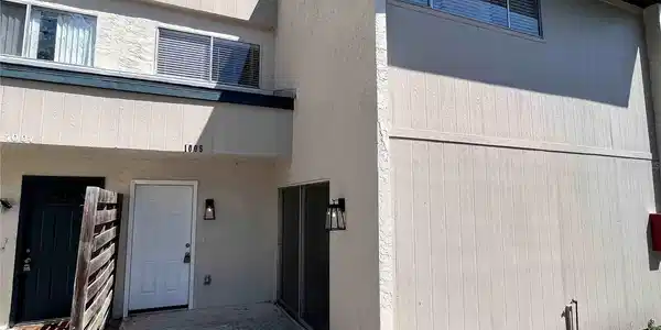1005 LONGFELLOW