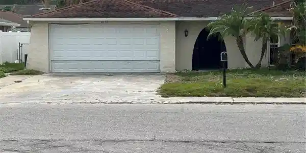 6114 SEABREEZE DRIVE