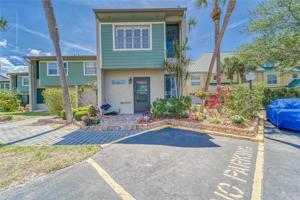 1028 APOLLO BEACH