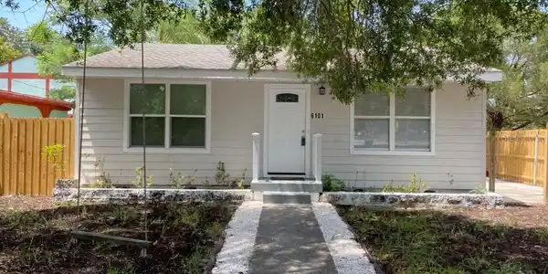 6101 4TH S